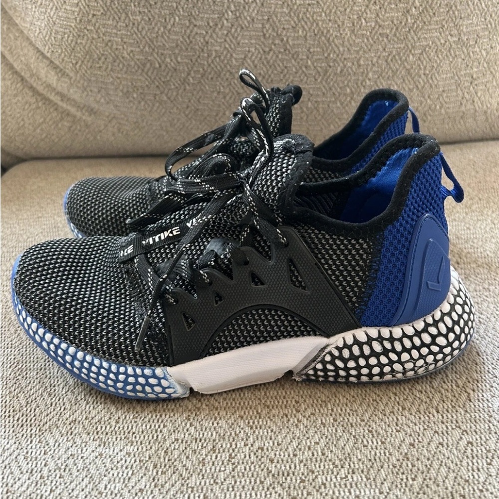 Vitike Black & Blue Athletic Sneakers Shoes Sz 5.5/6 US  37 EU Mesh EUC